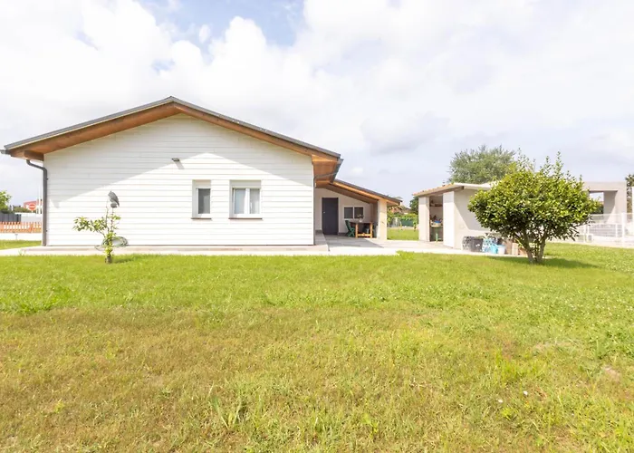 Holiday home Soto De La Marina I Playas I Jardines