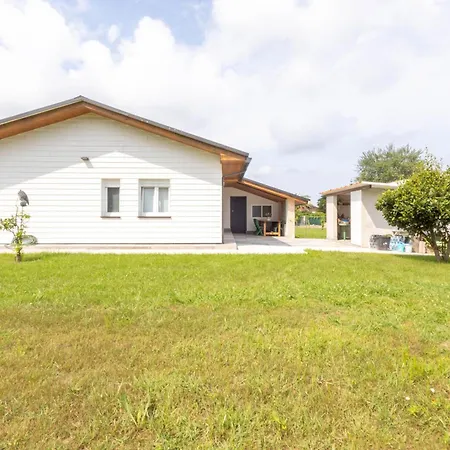 펜션 Soto De La Marina I Playas I Jardines